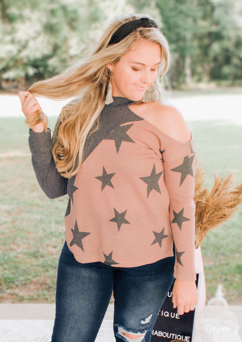 Lane-Star-Shoulder-Cut-Out-Sweater
